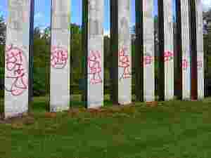 Jarenlang smerig en onverzorgd.