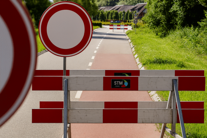 Nieuwe is de “afsluiting” van de Cypruslaan. Omdat zwerfverkeer dat toch bij het festivalterrein wil komen, daar veelal draait en/of terugrijdt, zal dat een knooppunt worden vanaf richting Brandingdijk en boulevard. Ook de Corisalaan staat veelal vast. CuliNESSE verwacht 10.000 bezoekers.